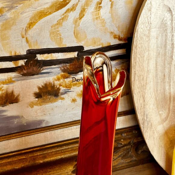 L.E. Smith Glass Smoothie Bud Vase - Amberina Pedestal Vase - Mid-Century Modern - Picture 4 of 6